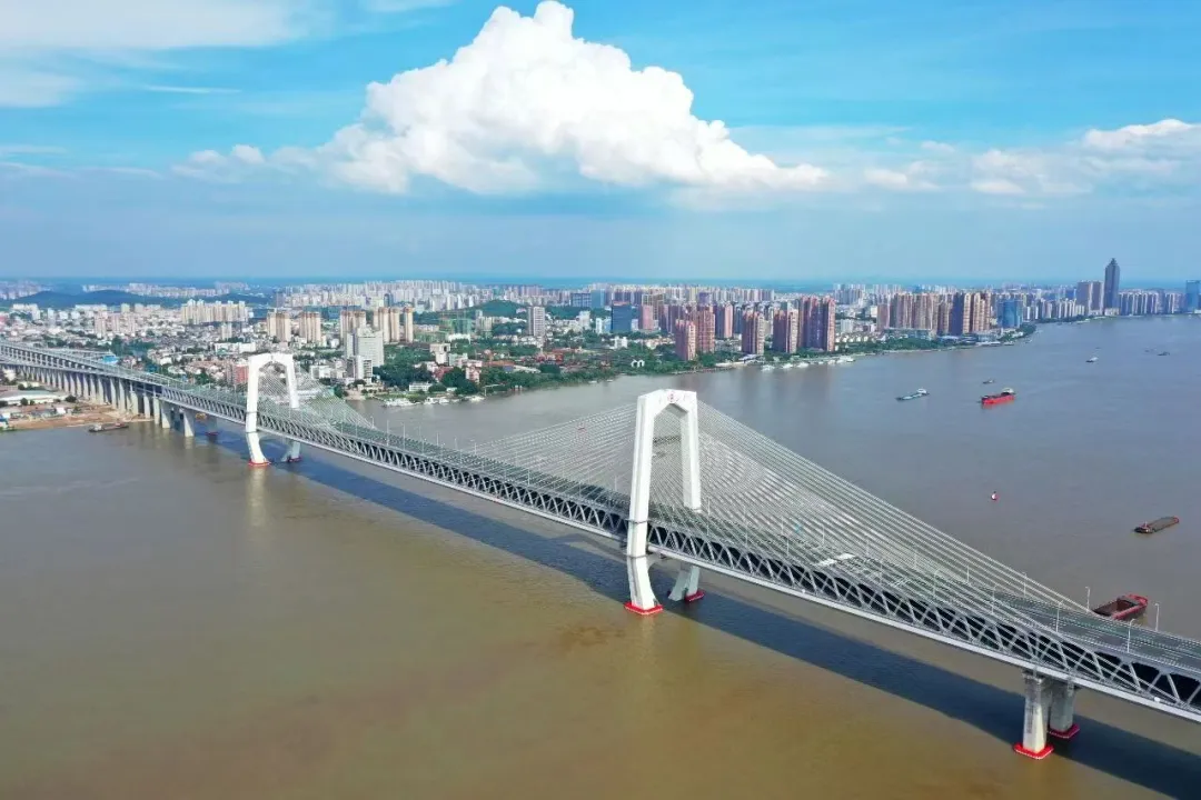 一个中部普通地级市，凭什么敢争“万亿”？ (http://www.kingbaby.com.cn/) wap 第4张