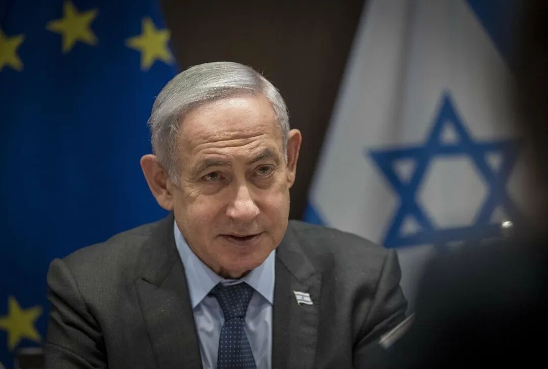 内塔尼亚胡还原迪拜航空客机安全事件：一飞行员刺伤另一飞行员，已被捕，飞机失控急速下坠；以防长：这是一起未遂恐怖袭击