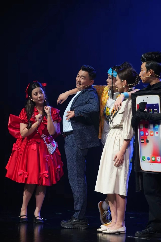 全国首部青少年心理疗愈舞台剧在蓉上演