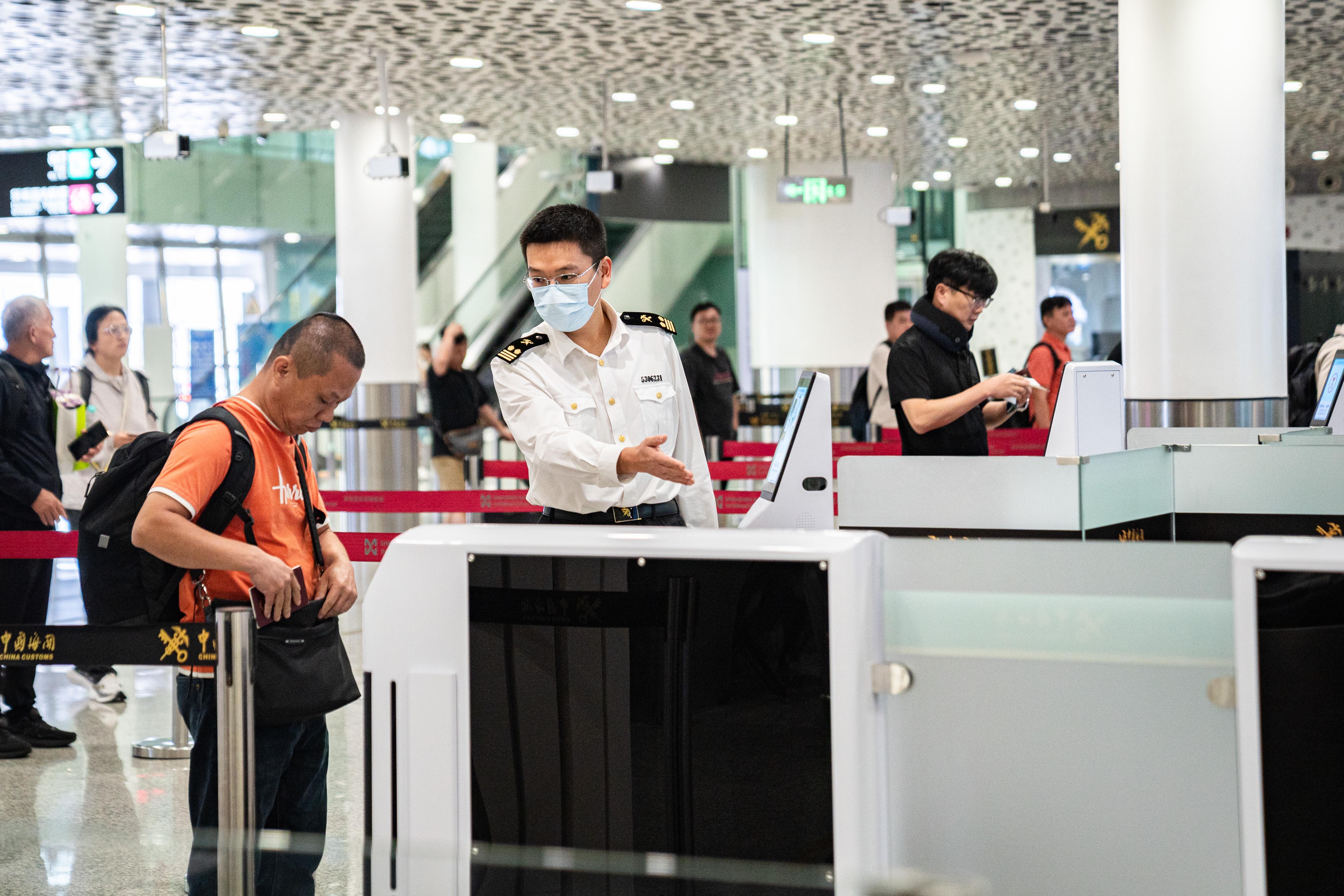 打开从“购在中国”到“中国服务”