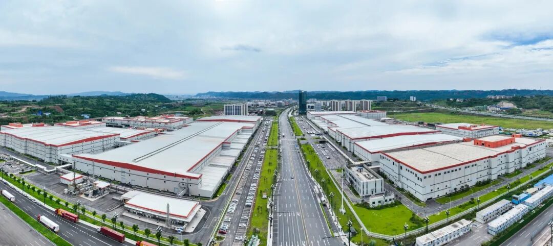 動力電池廠區(qū)   王鐵松  13990995699  (31).jpg