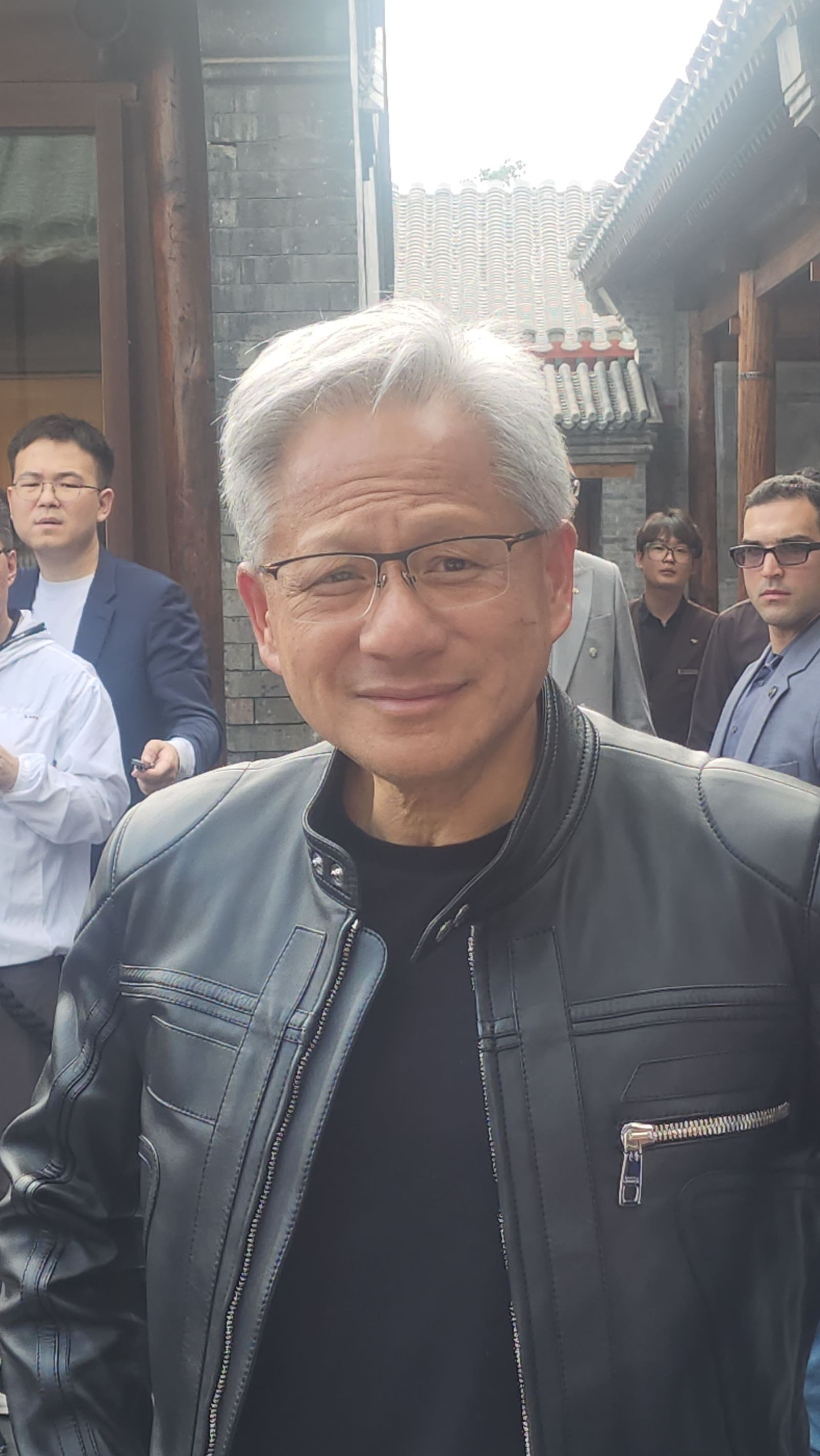 黄仁勋给华尔街讲新故事：英伟达单季度营收816亿美元，九成来自数据中心！不只靠向巨头卖GPU，盯上全球约25万家公司 (http://dinkfamily.com/) wap 第6张