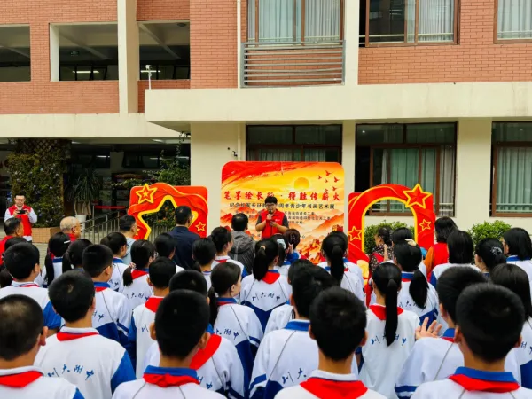 笔墨绘长征，薪火代代传！得胜社区青少年书画展“红”动校园