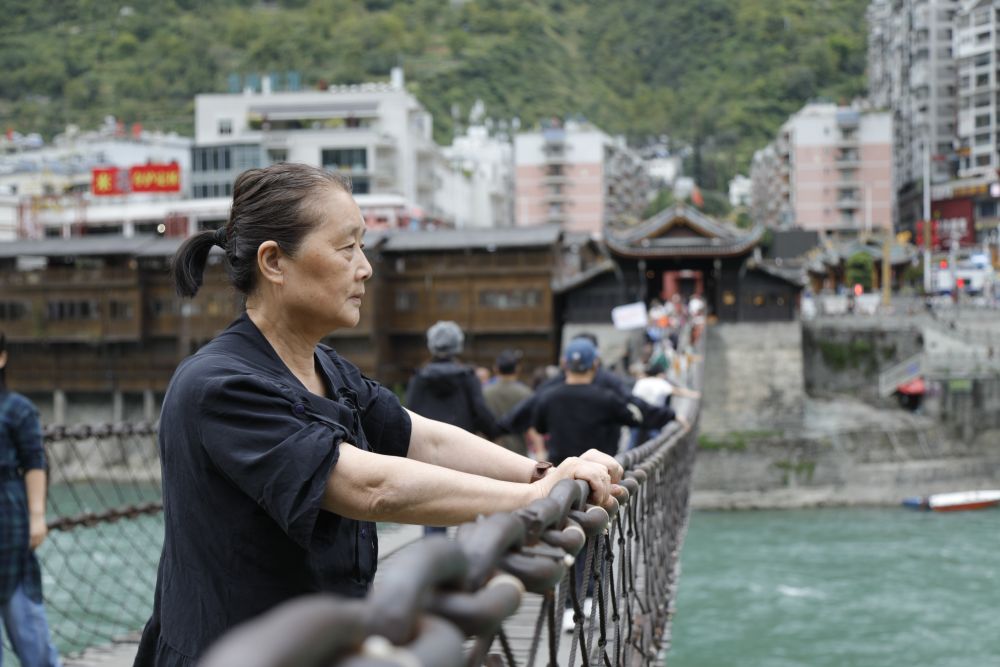 踏访泸定桥，重温91年前那场“飞夺”冲锋