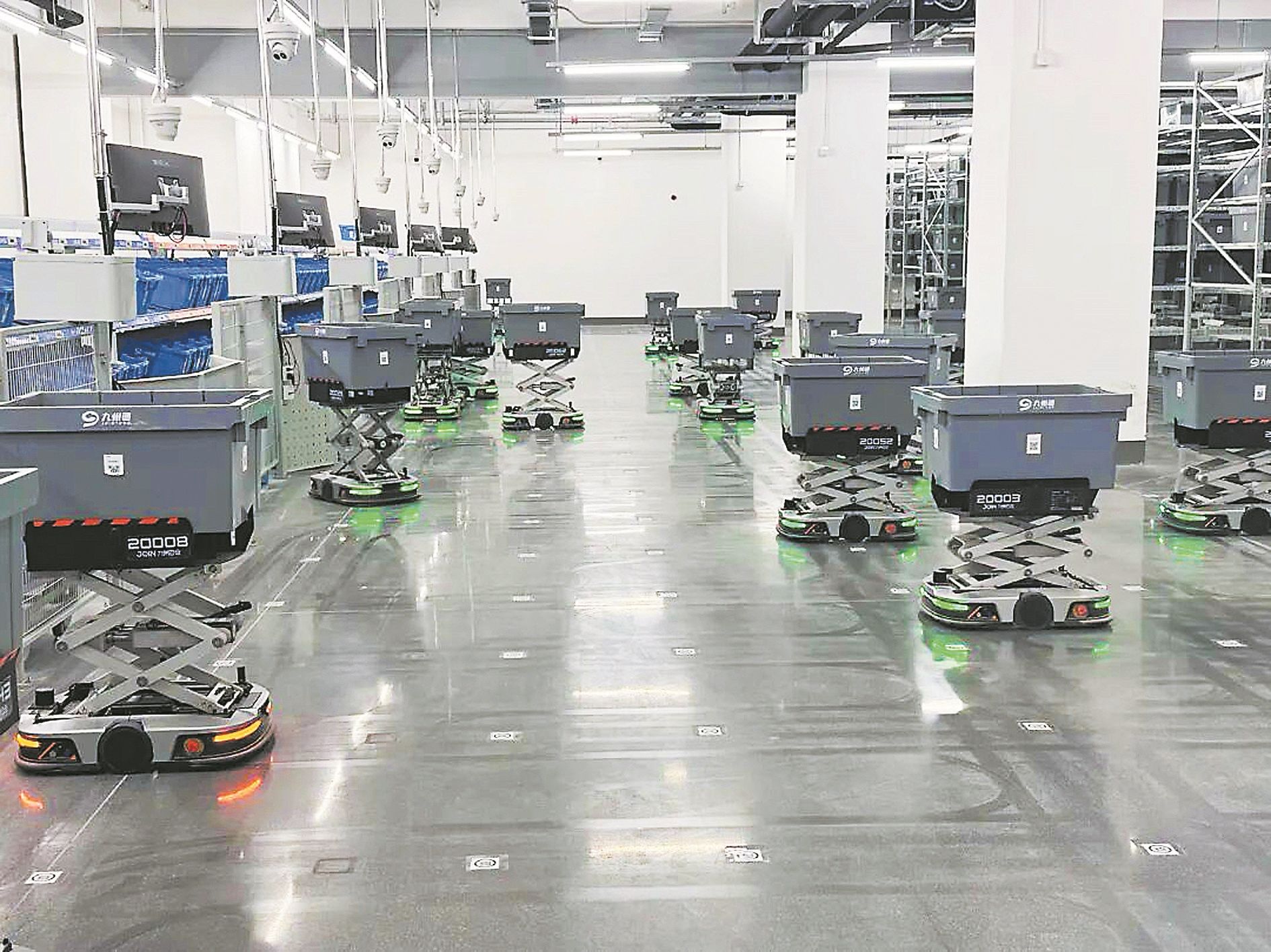 智慧分拣中心即将投用、总部基地收尾、科技城厂房封顶 一批产业化项目加速提质