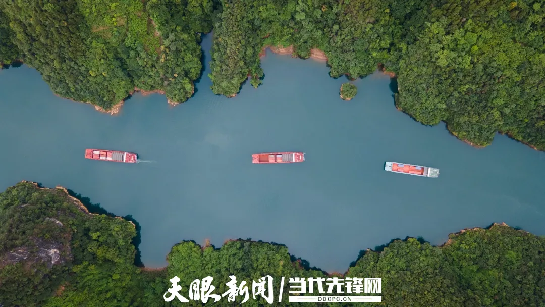 【长江十年行】一条船：乌江“船”说