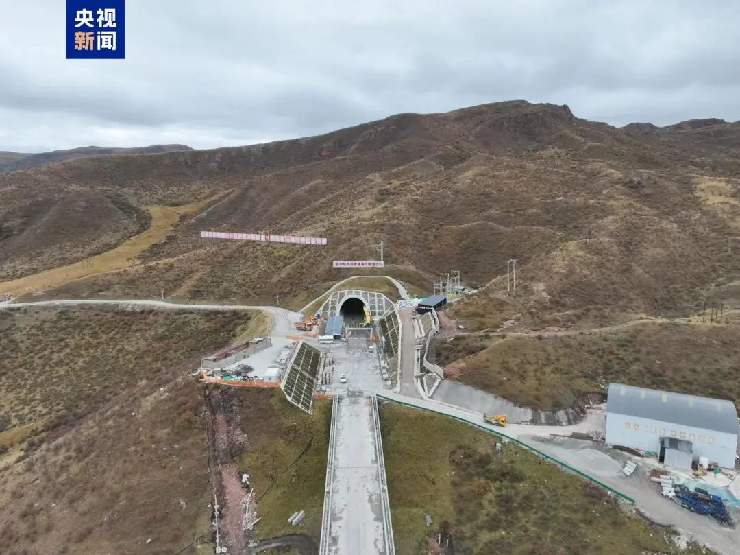 成都4.5小时跑拢西宁！最新进展→