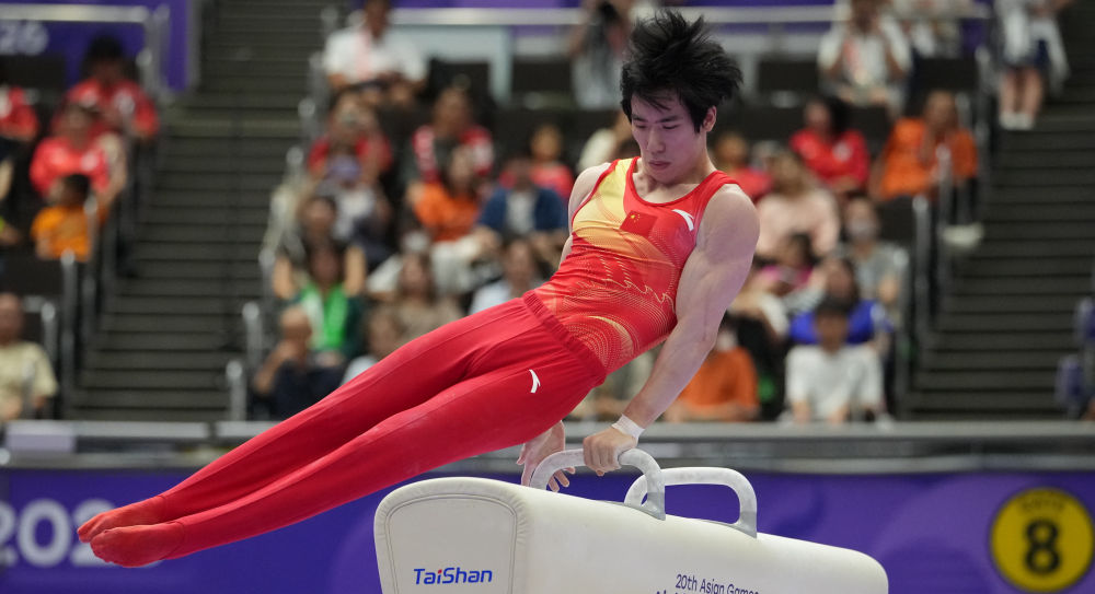 亚运赛场上，这一刻无关输赢，却直抵人心！