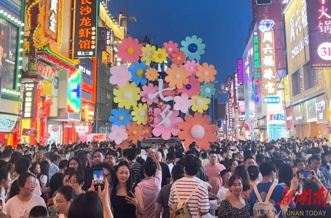 新消费之都，又造出一个爆款 (http://www.kingbaby.com.cn/) wap 第3张