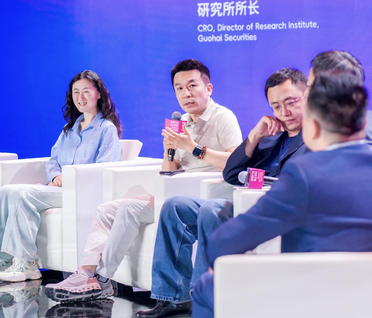 名创优品集团副总裁刘晓彬:当IP联名成为营销基础设施,往上游做自有IP就是差异化之道 wap 第2张-婴之杰 名创优品集团副总裁刘晓彬:当IP联名成为营销基础设施,往上游做自有IP就是差异化之道 (http://www.kingbaby.com.cn/) wap 第2张