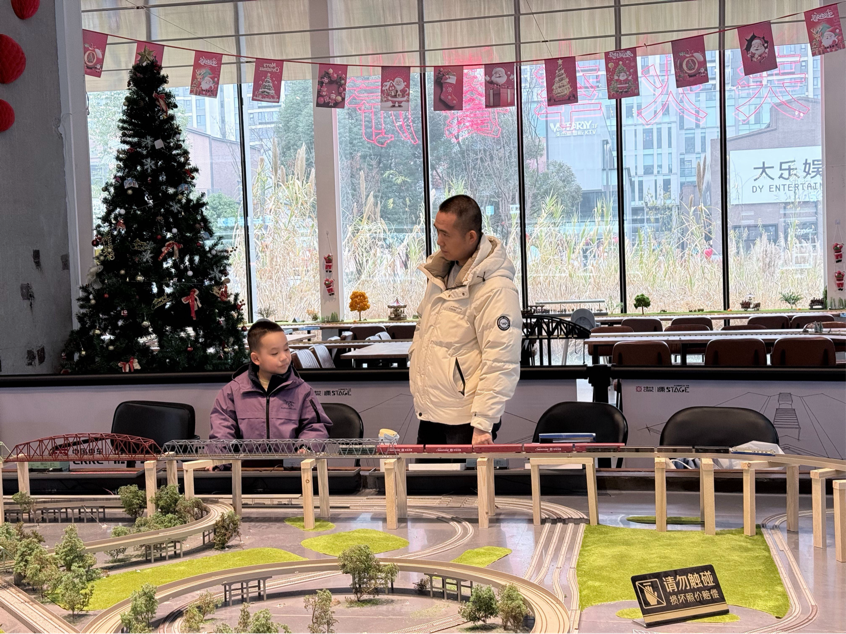 新春走基层丨成都成华：工业遗存焕新彩 城市发展启新章