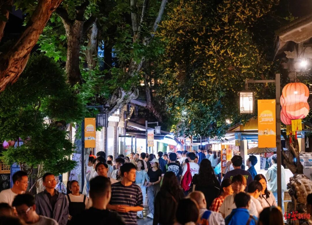 成都：让游客“放心”，让玩法“上新”，让产业“向新”