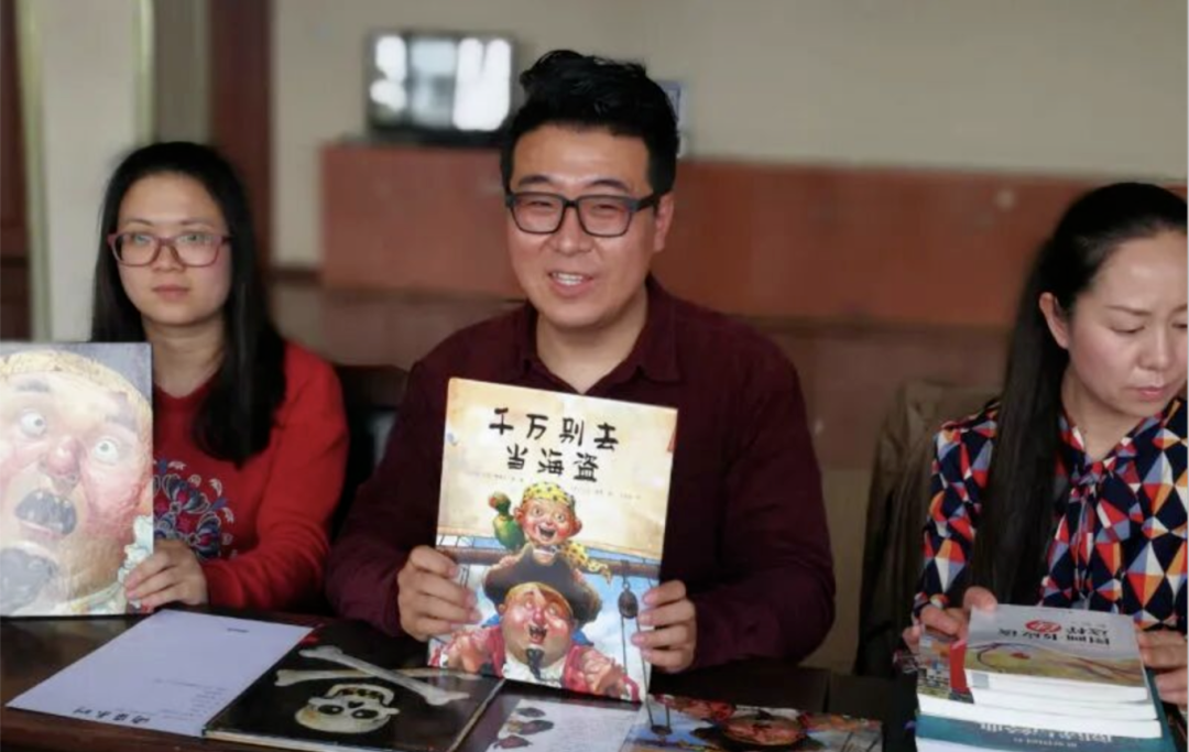 十年坚守 微光成炬 —— 郫都“青青小屋”以书香志愿激活基层善治