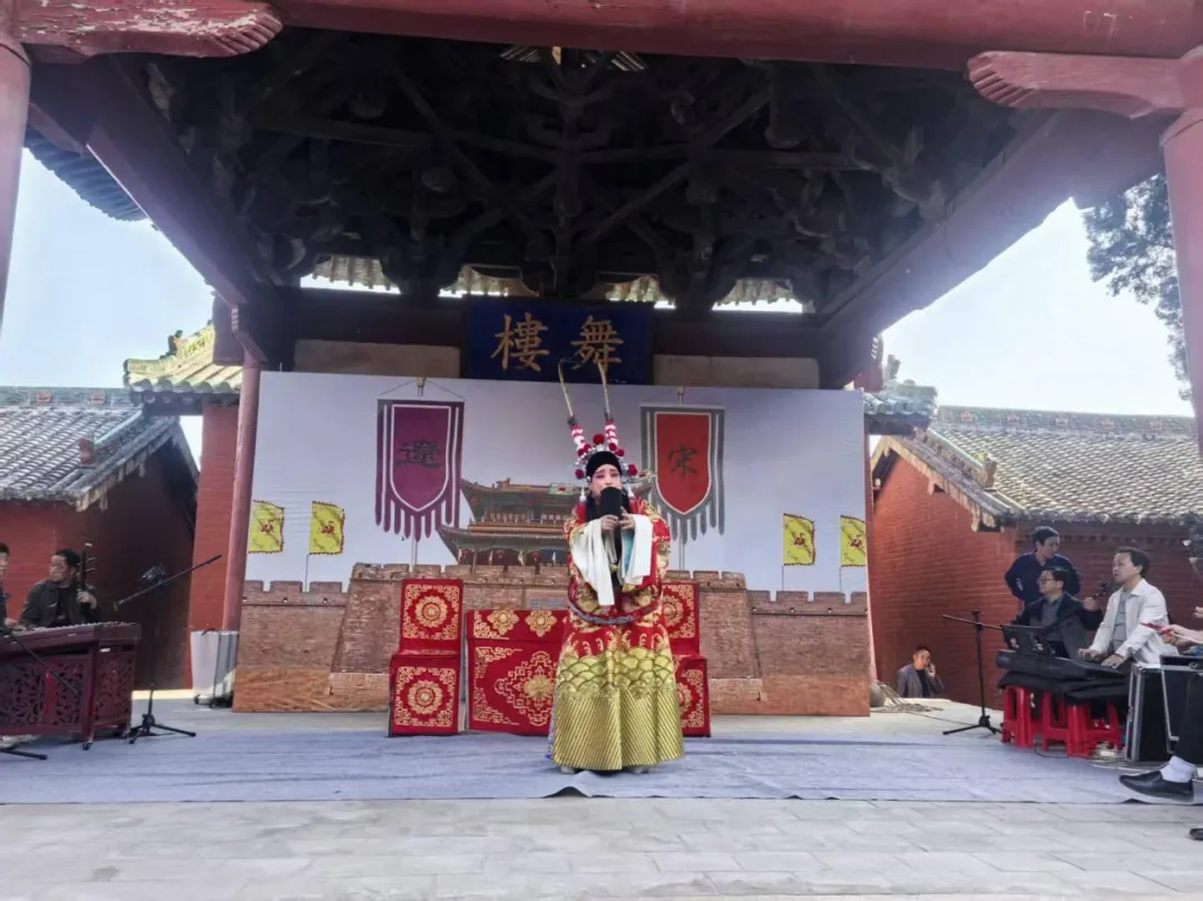 配图4