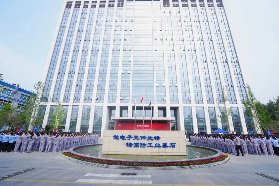 刚刚！今年成都“第一股”诞生！