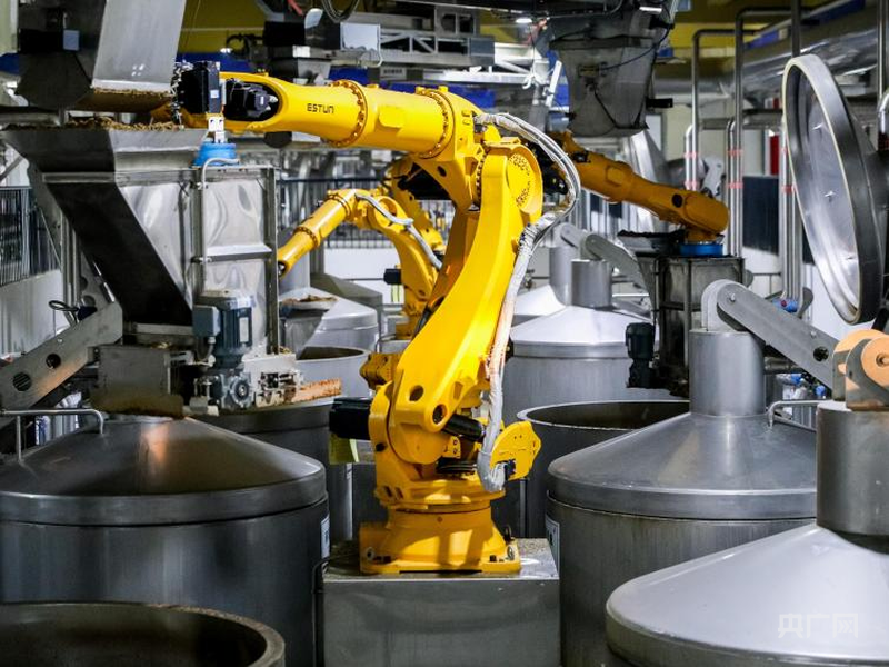 你好，新质造 | “零碳工厂”飘出“智慧”酒香