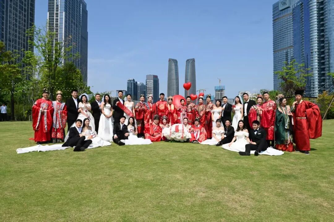 国庆节当天可结婚领证！成都23个区（市）县婚姻登记点开展延时服务，可提前网上预约