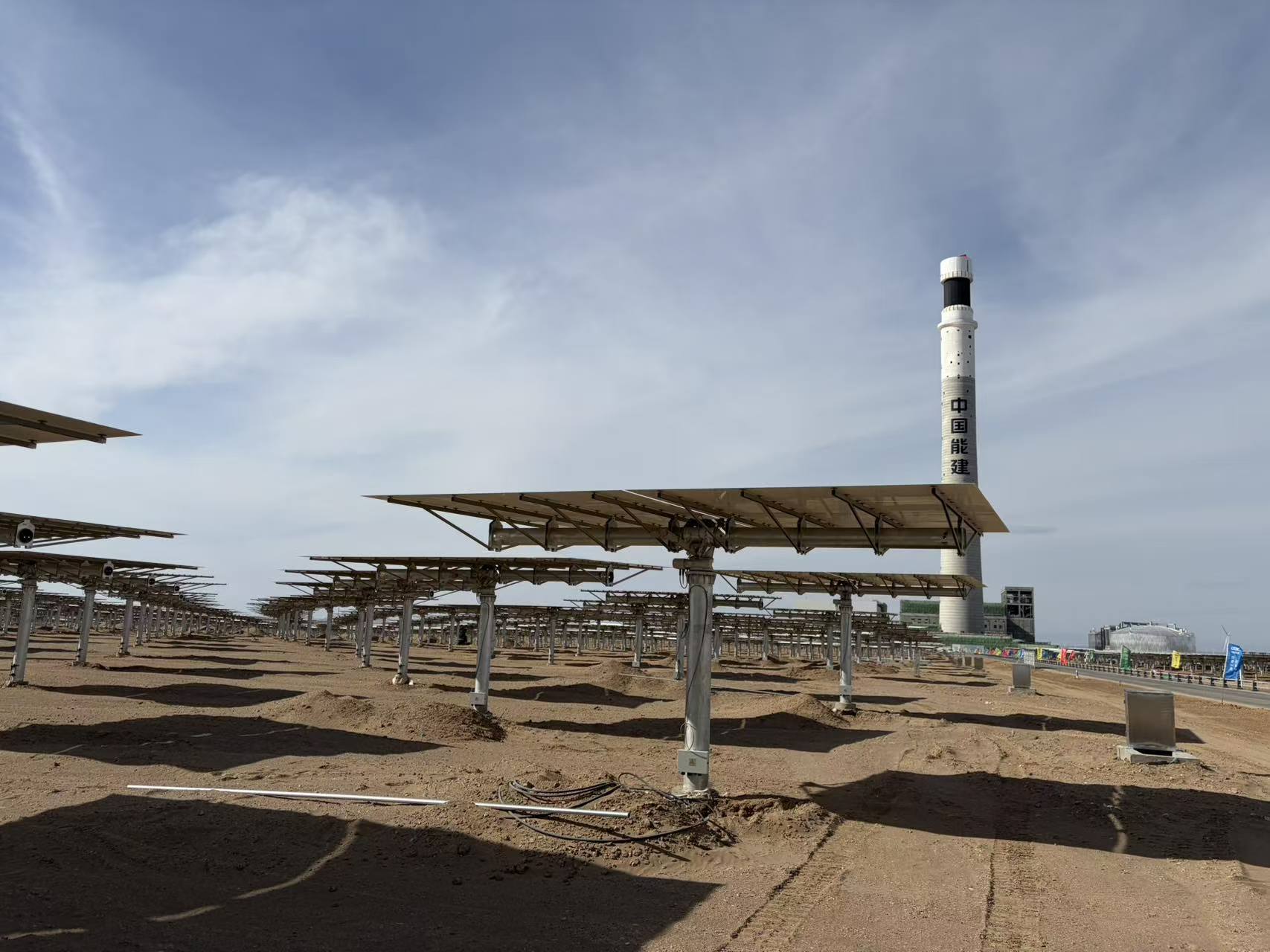 绿能出疆 | 储能赛道“另类”押注：弃锂电走光热，百亿元资本为何看好？ (http://www.kingbaby.com.cn/) wap 第3张