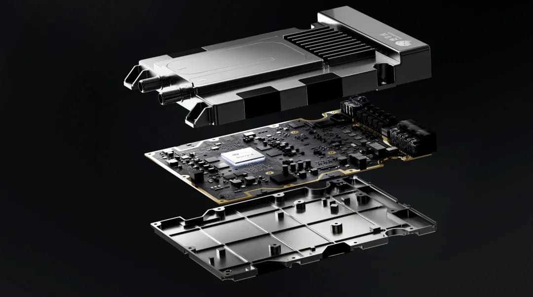 智驾体验已过拐点？业内激辩AI颠覆汽车业路径，地平线余凯：高端智驾配置三年内将成主流标配 (http://www.paipi.cn/) wap 第2张