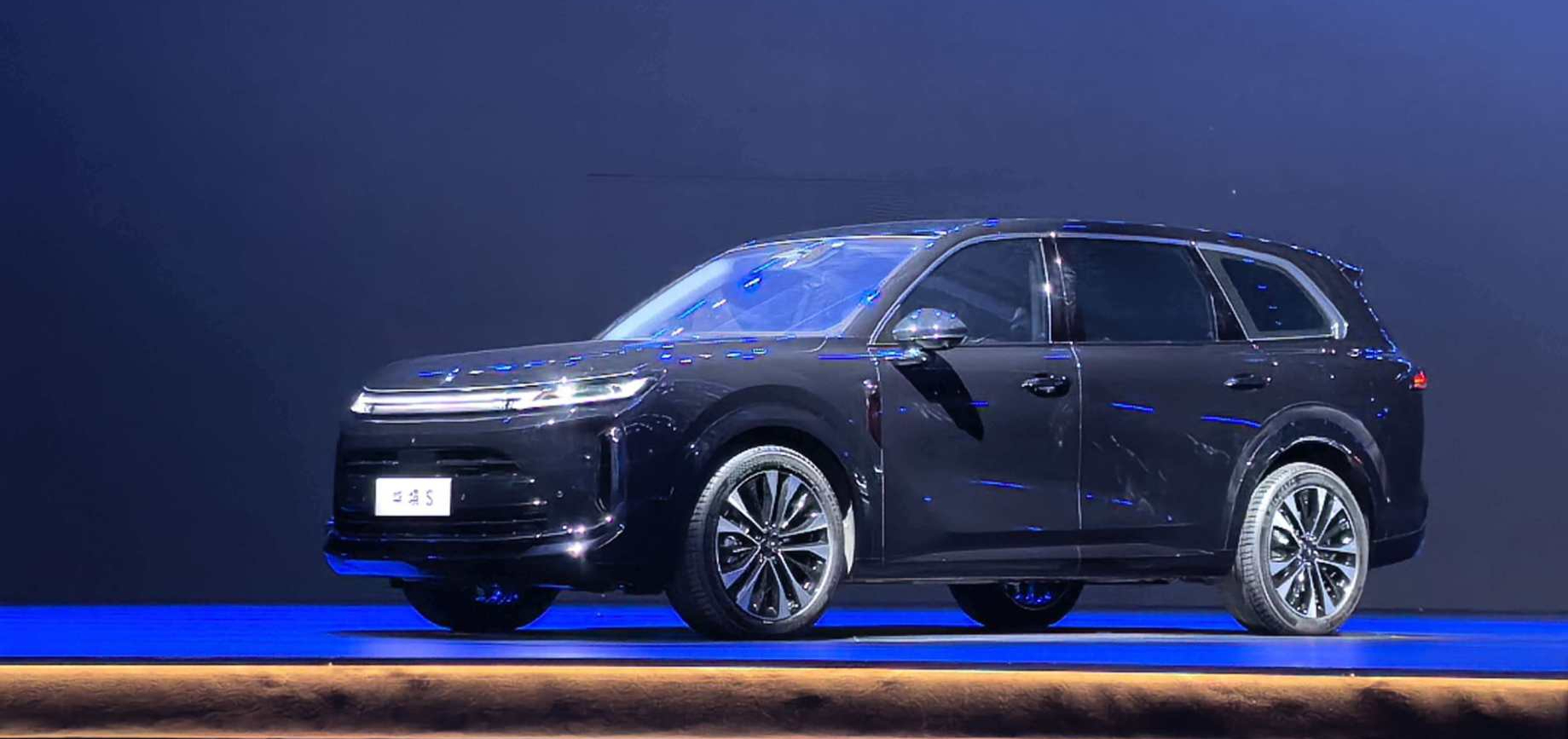 5月初上市！上汽通用五菱与华为合作首车亮相  华境品牌独立进入倒计时 (http://www.paipi.cn/) wap 第1张