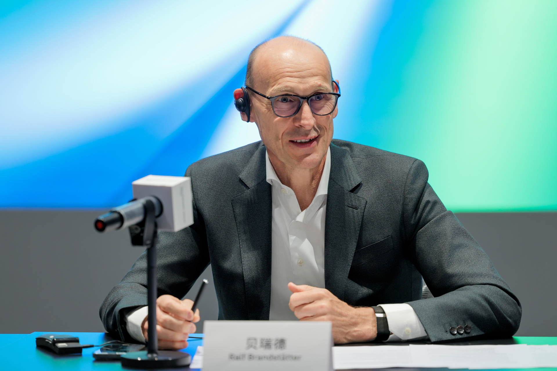 对话大众中国CEO贝瑞德：以“中国速度”反击，大众进入“决定性时刻” (http://www.paipi.cn/) wap 第1张
