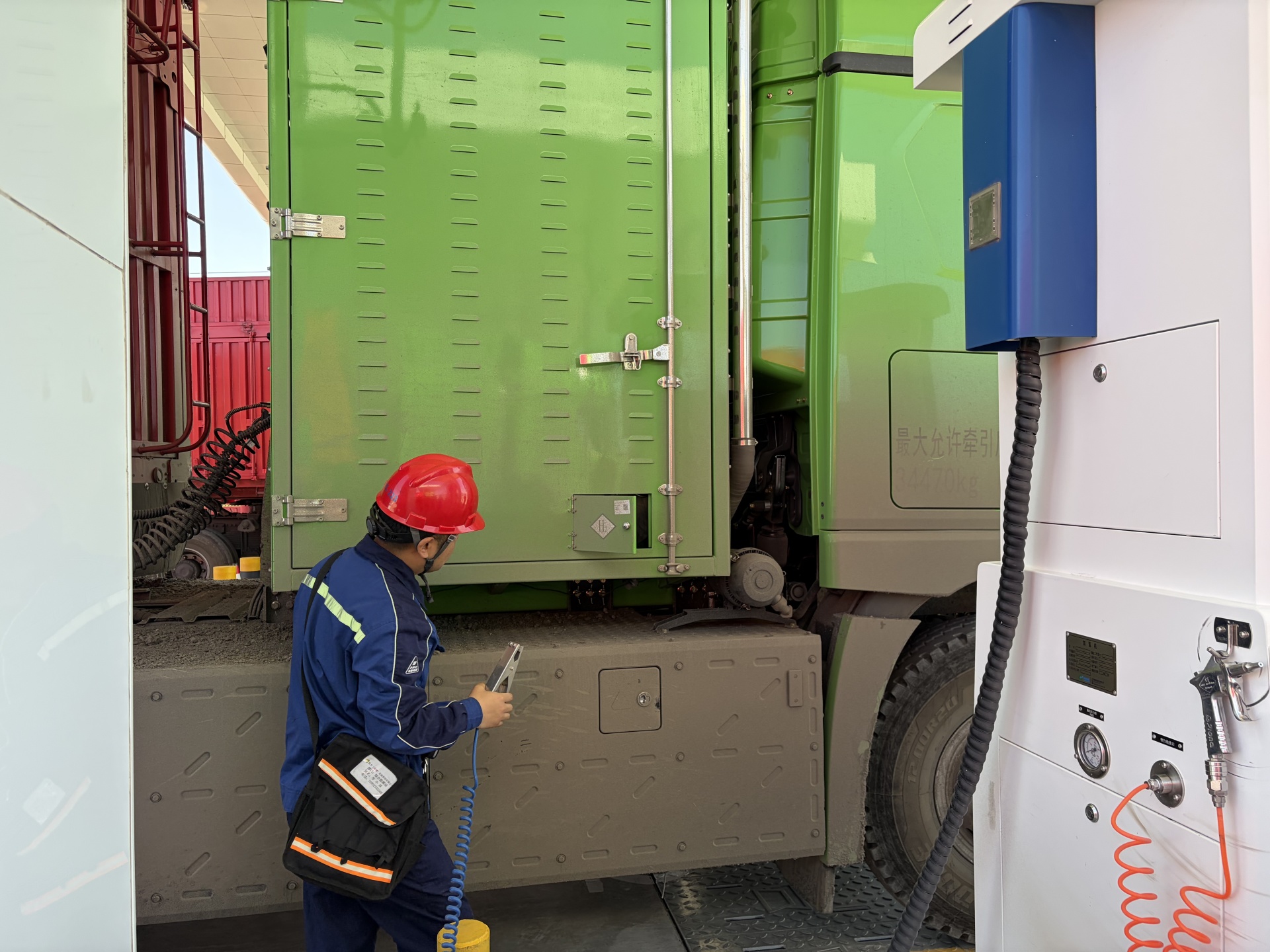 绿能出疆｜氢能商业化瓶颈如何破？低制氢成本和高频率用氢是关键 (http://www.hilij.com/) p 第1张