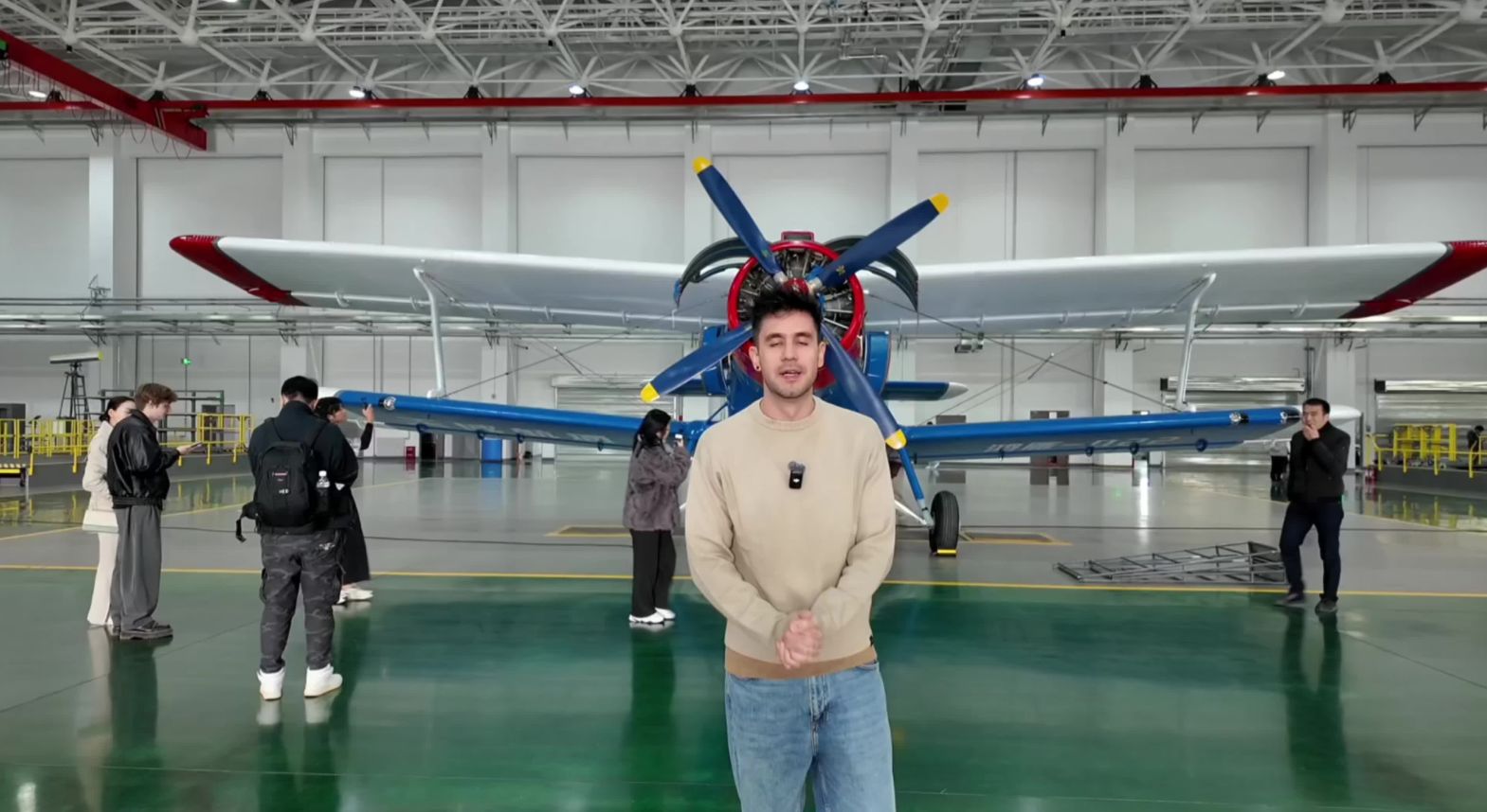 万人说新疆|老外在新疆看到了未来物流的样子