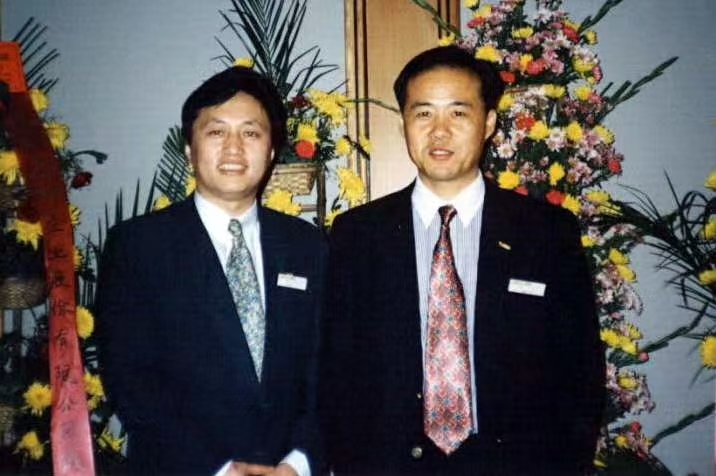 郁亮35年万科生涯落幕 | 每经网