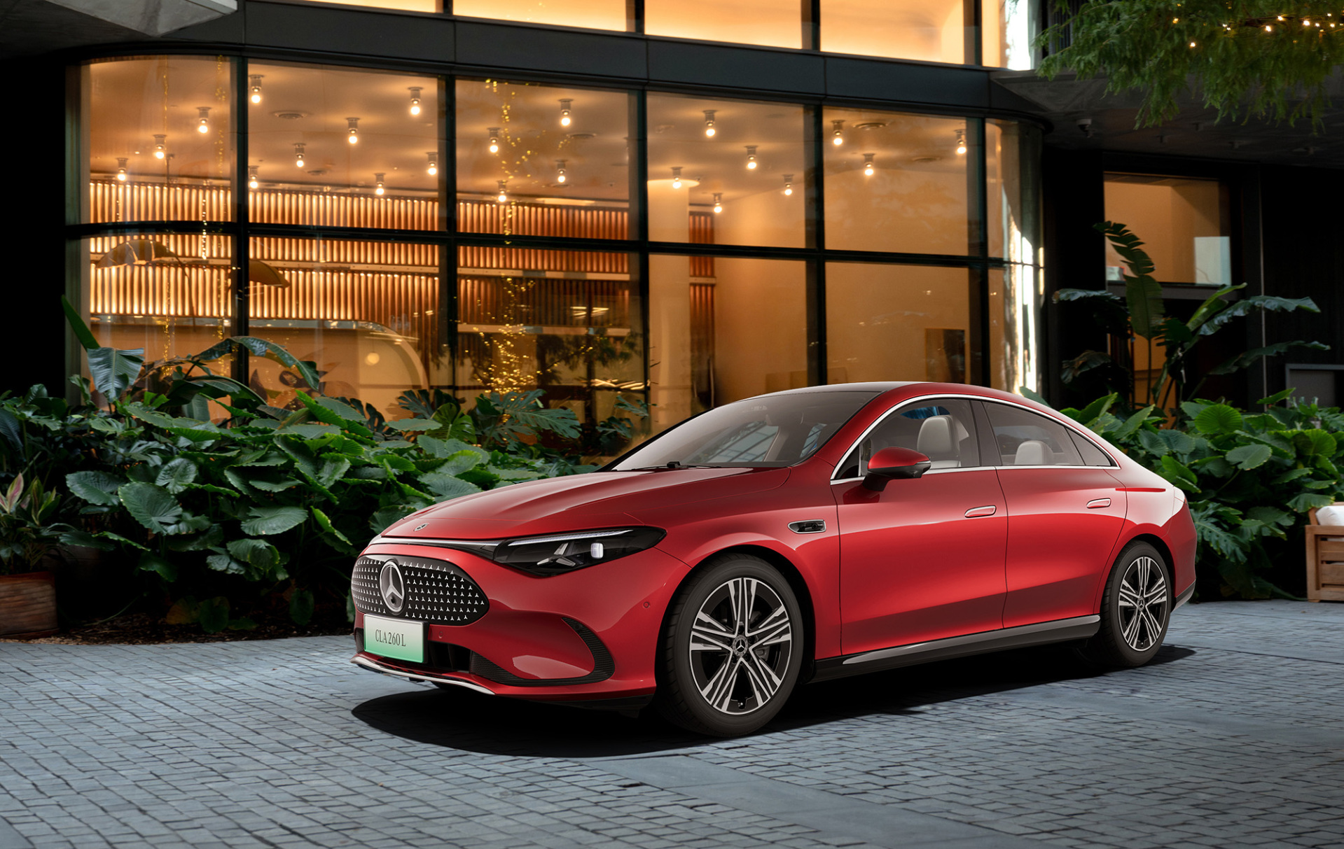 车展速递丨全新奔驰纯电CLA 260 L上市  康林松：中国始终是全球市场的战略重心 (http://dinkfamily.com/) wap 第2张