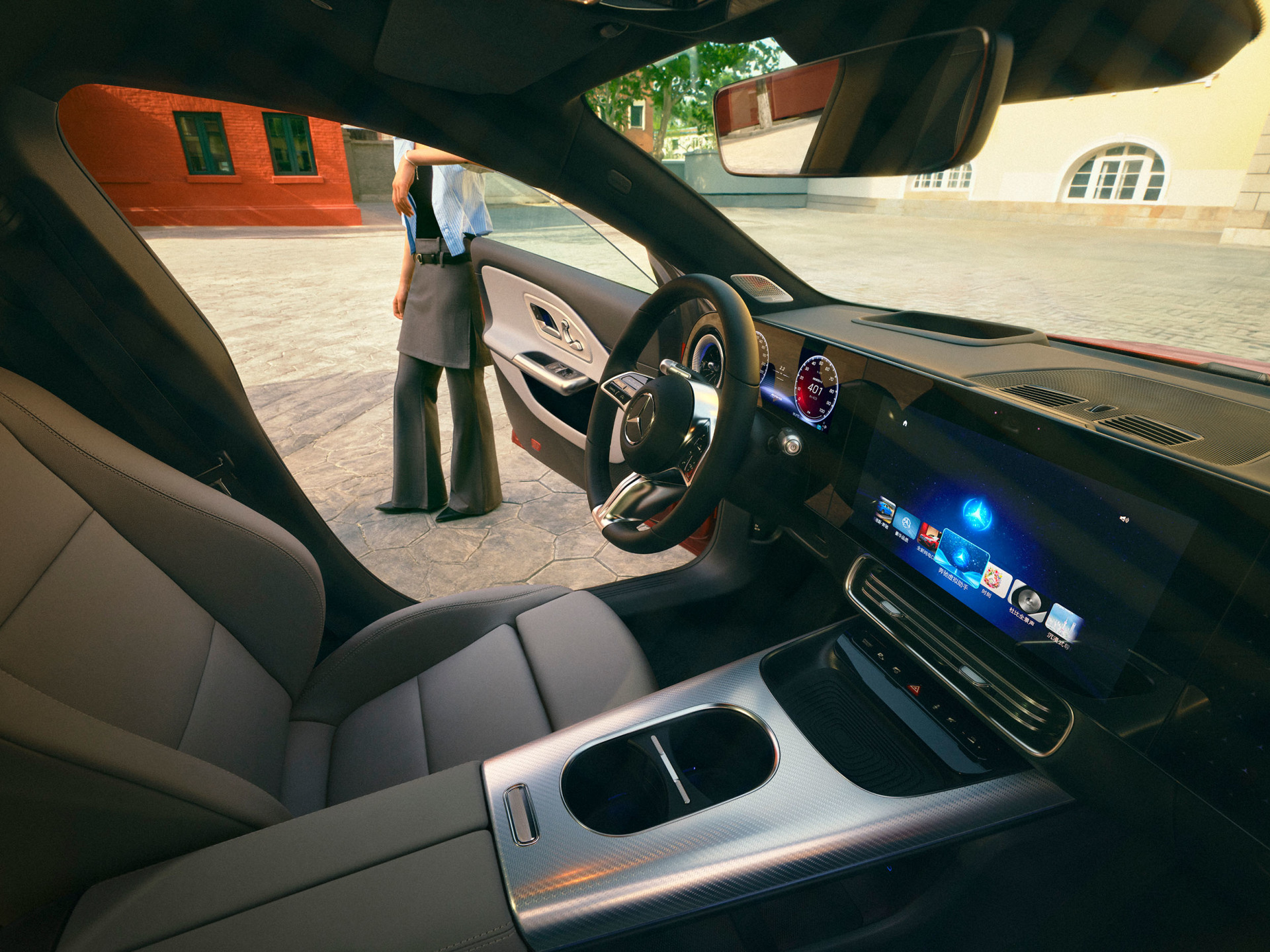 车展速递丨全新奔驰纯电CLA 260 L上市  康林松：中国始终是全球市场的战略重心 (http://dinkfamily.com/) wap 第3张