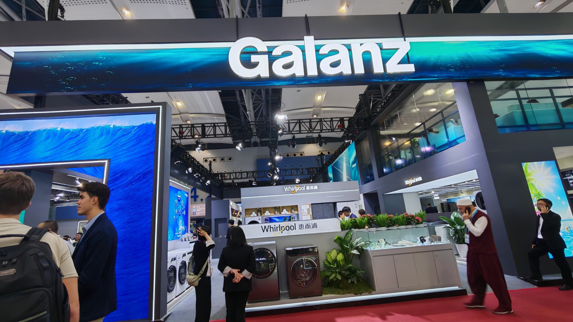 广交会特写 | 风浪未平，生意不停，中东变局下的中国外贸新故事 (http://www.paipi.cn/) wap 第5张