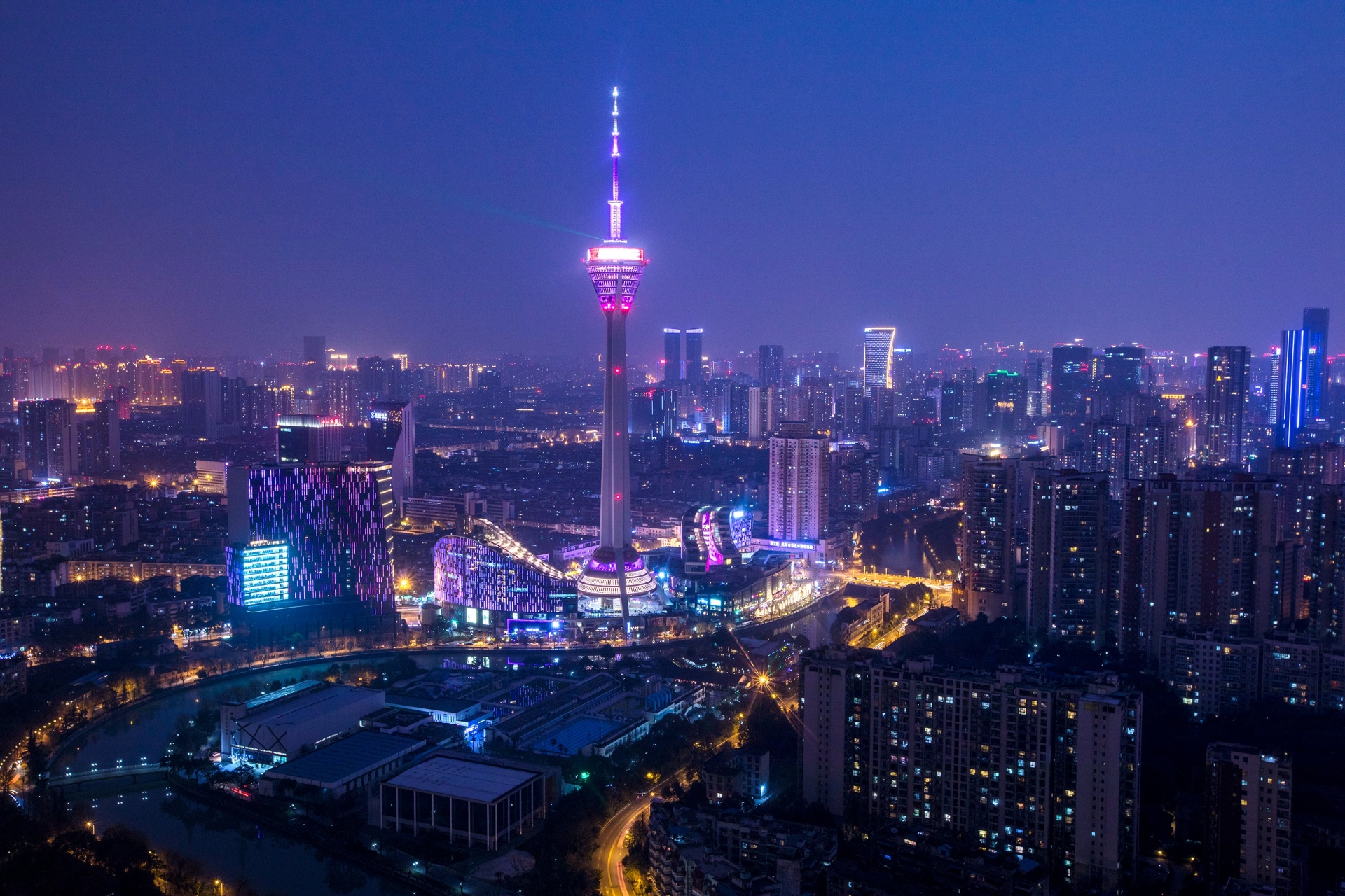 从“Becoming Chinese”到“Be Chengduer”：全球青年为何向往成都 (http://www.chichengjiaxiao.cn/) caij 第1张