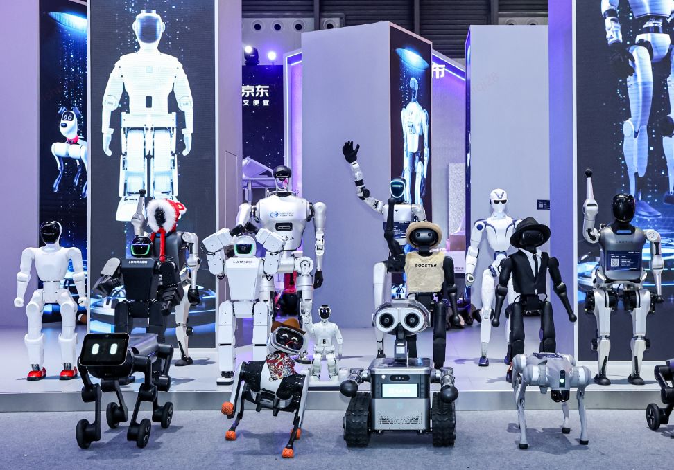 刘强东抢先落子！给机器人配“救护车”、建数据“粮仓” 京东卡位具身智能供应链 (http://www.photoreceiver.com/) caijing 第1张