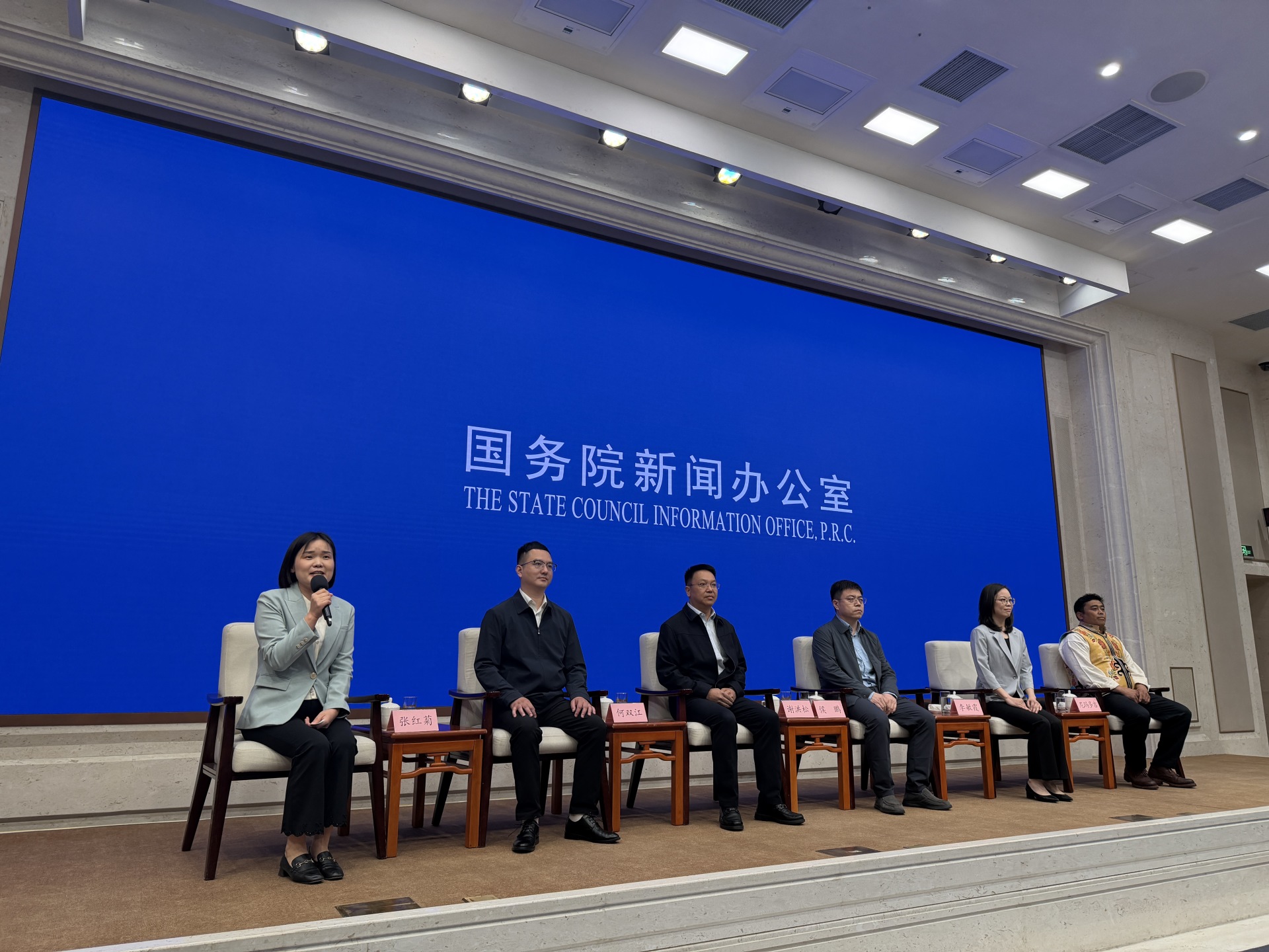 八颗在轨卫星“拍照” 看地球，专家详解遥感技术如何破解沙尘监测、偏远污染等环保难题 (http://dinkfamily.com/) wap 第1张