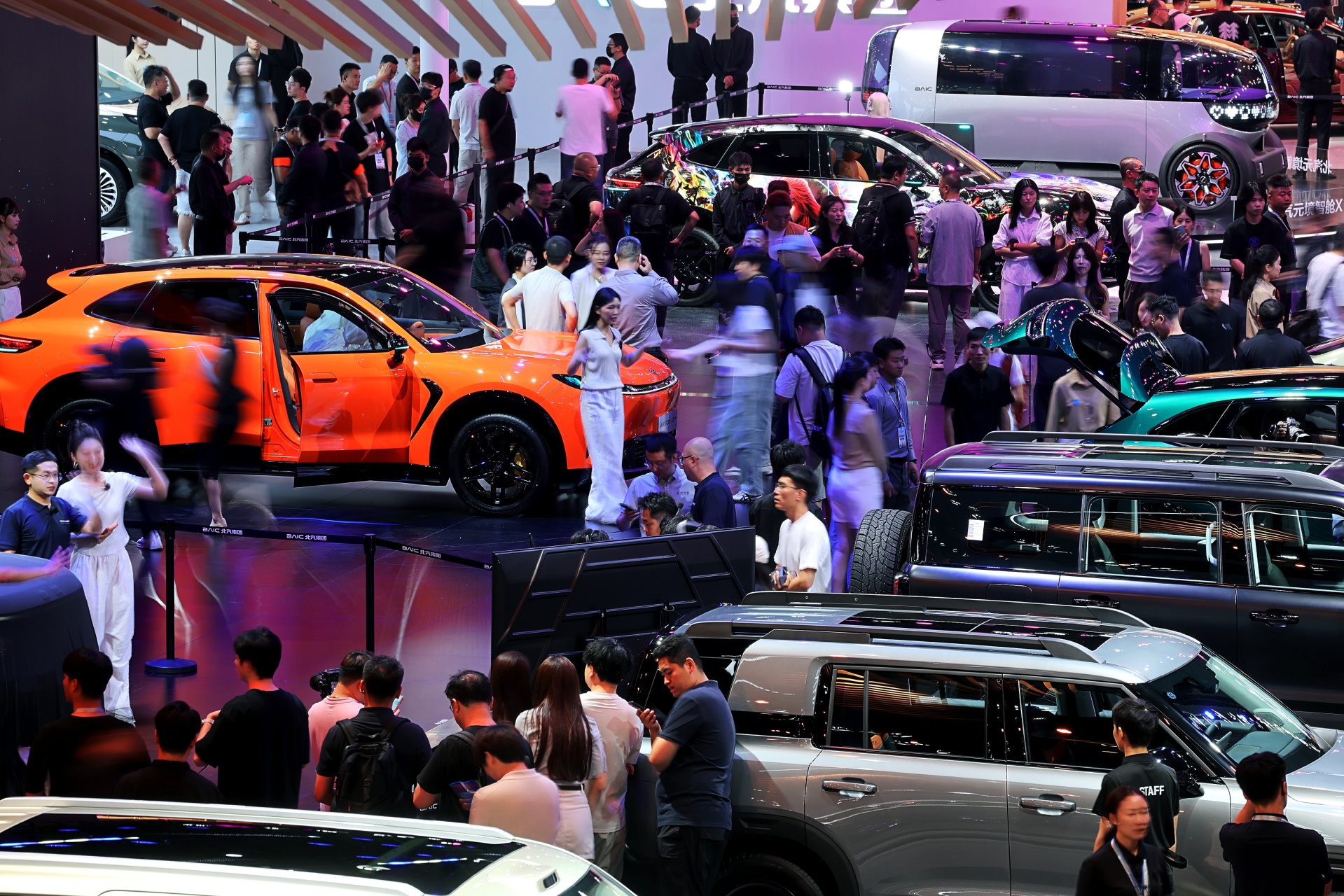 直击2026成都车展丨多家车企高管激辩“速成车”：研发可加速，验证不能省，时间无法被AI模拟替代 (http://www.kingbaby.com.cn/) wap 第3张