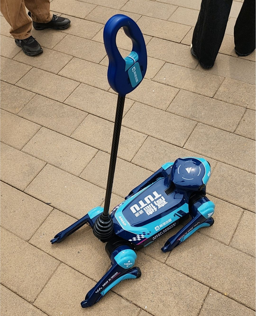 一年提速近两小时、从遥控到自主 、跑赢人类！人形机器人“半马”刷新纪录 真实世界大考才刚刚开始 (http://www.photoreceiver.com/) 财经 第3张