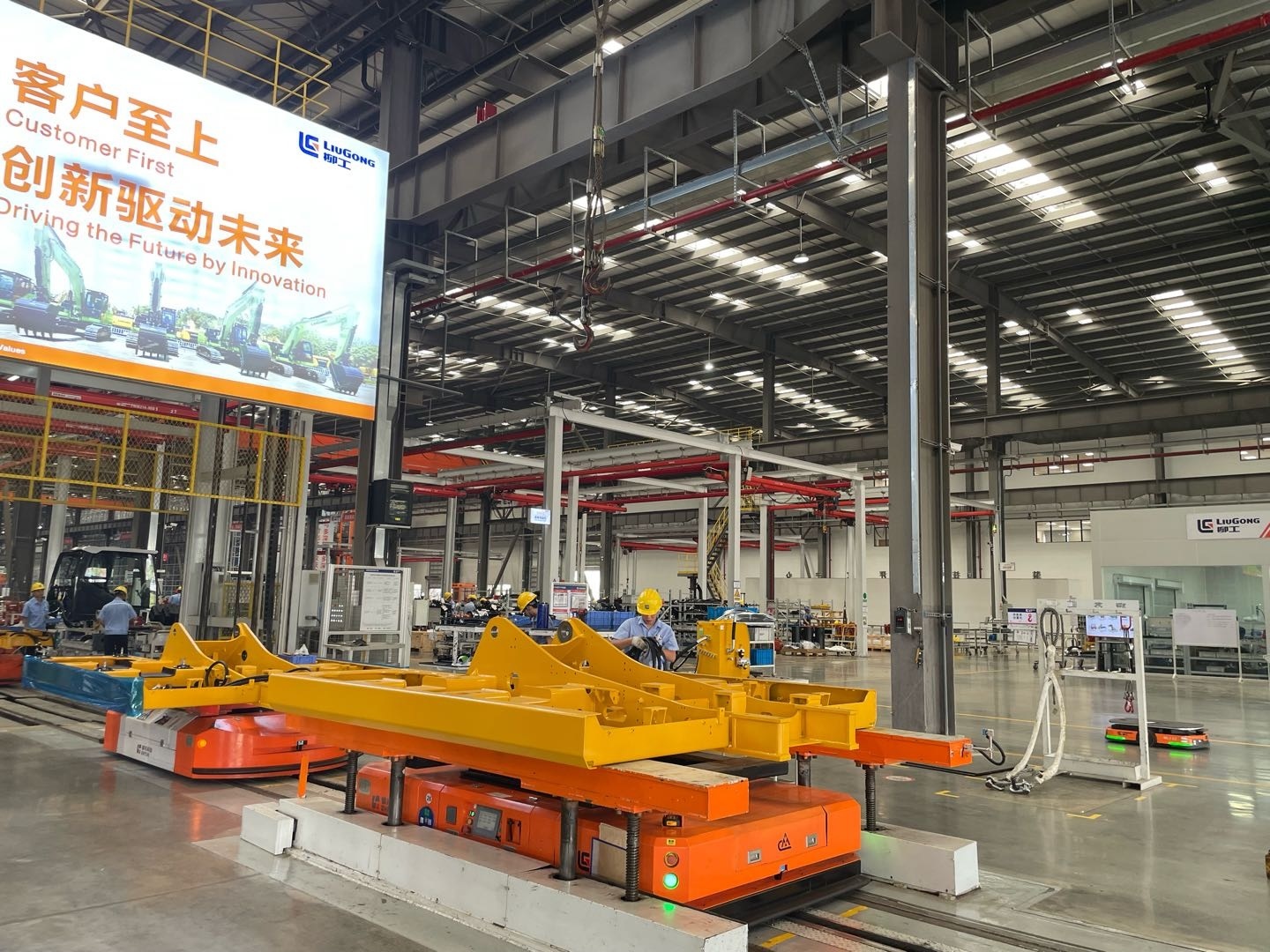 活力中国调研行｜12分半下线一台挖掘机，柳工海外收入首超境内 (http://www.kingbaby.com.cn/) wap 第1张