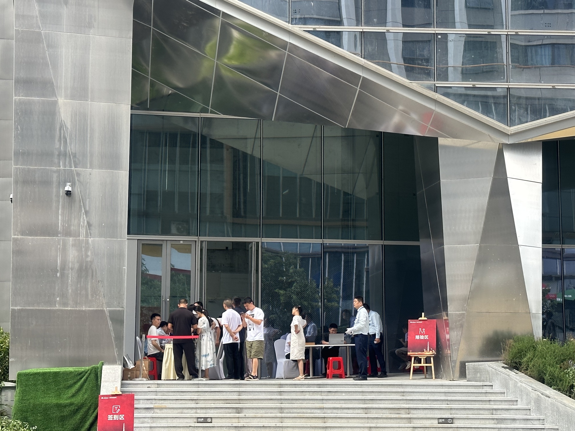 成都地标建筑绿地468有了新进展，T2、T3迎来交付 (http://www.kingbaby.com.cn/) wap 第3张