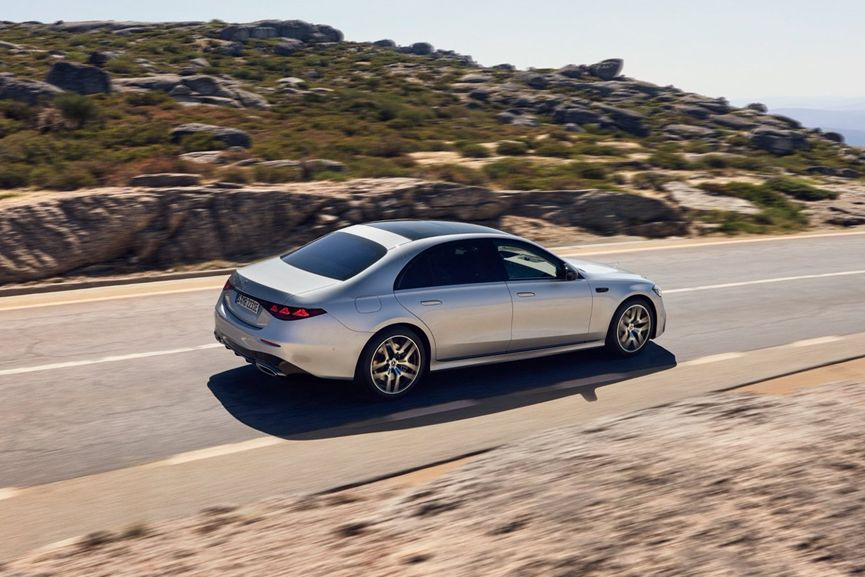 国内豪华车市场企稳：奔驰一季度交付量超10万辆，部分车型实现双位数增长 (http://www.paipi.cn/) wap 第2张