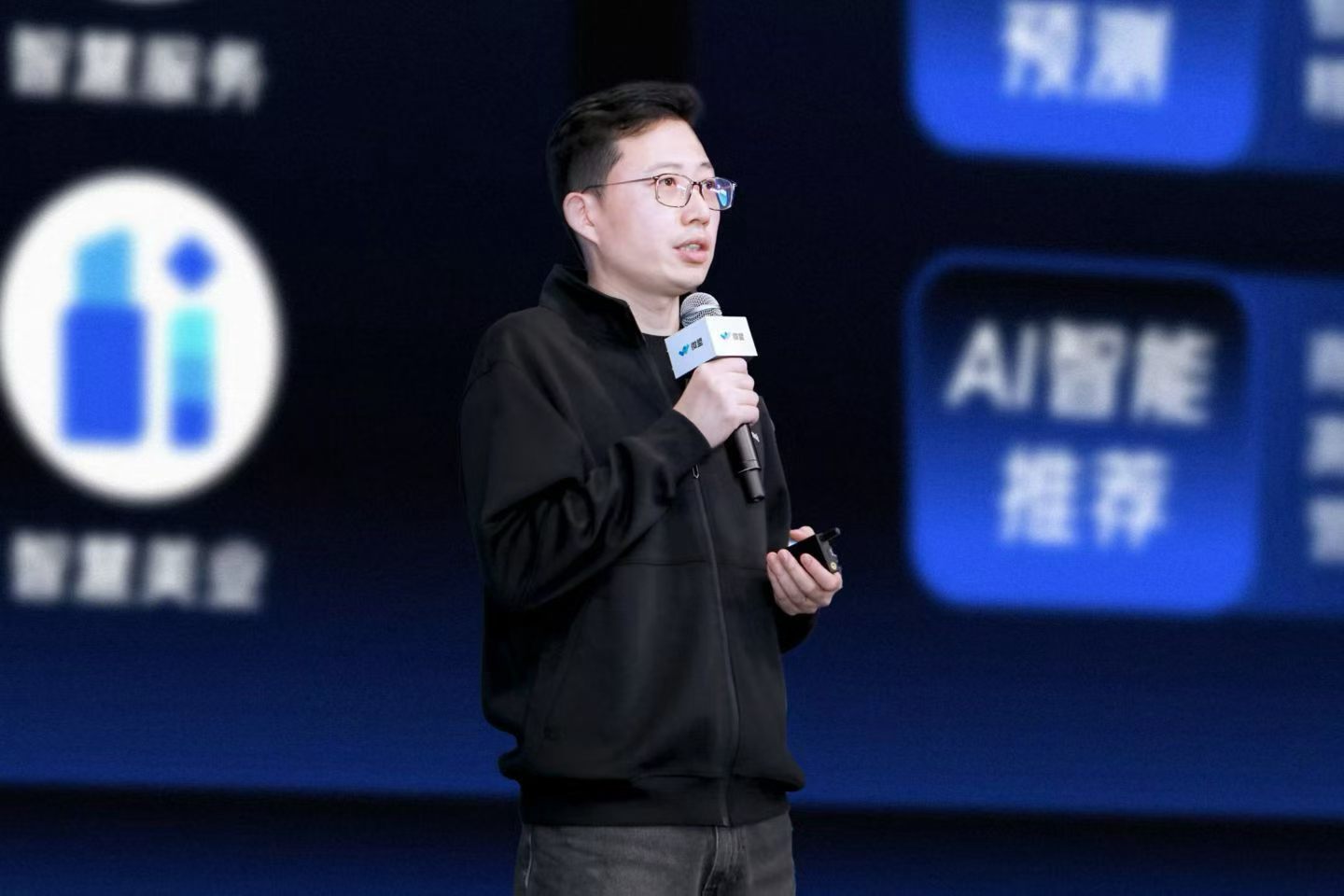 “龙虾”生态重构SaaS底层：走过Workflow弯路后，微盟如何卡位AaaS时代？ (http://www.hilij.com/) p 第1张