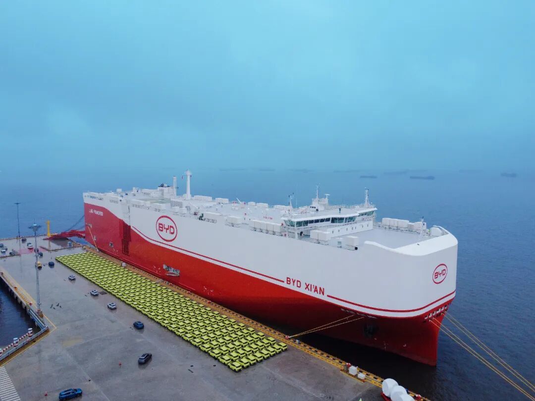 李斌直言“新车难火一年”，欧阳明高定调体系战，新能源汽车下半场竞争逻辑生变 (http://www.paipi.cn/) wap 第4张