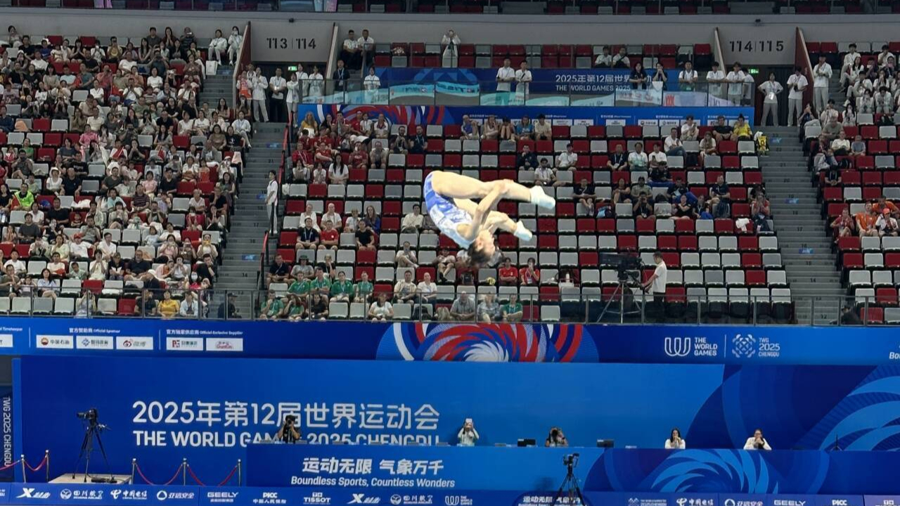 爱成都 看世运丨金牌再+1！蹦床女子双人同步项目中国队登顶